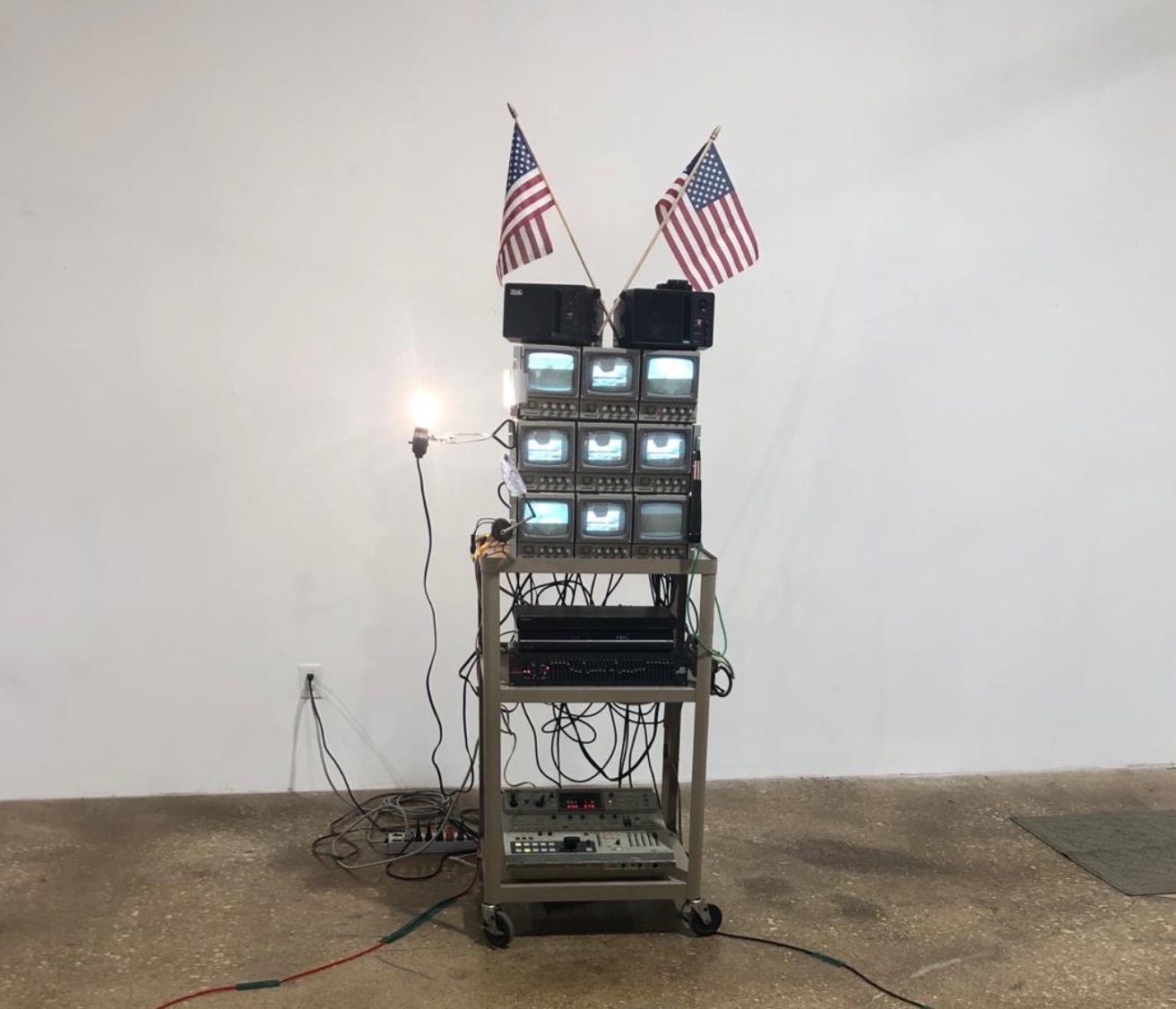 Universal Noise